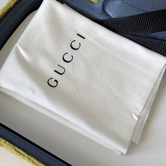 NWT - Gucci Red I Love You Square Sunglasses And Case - Picture 14 of 16